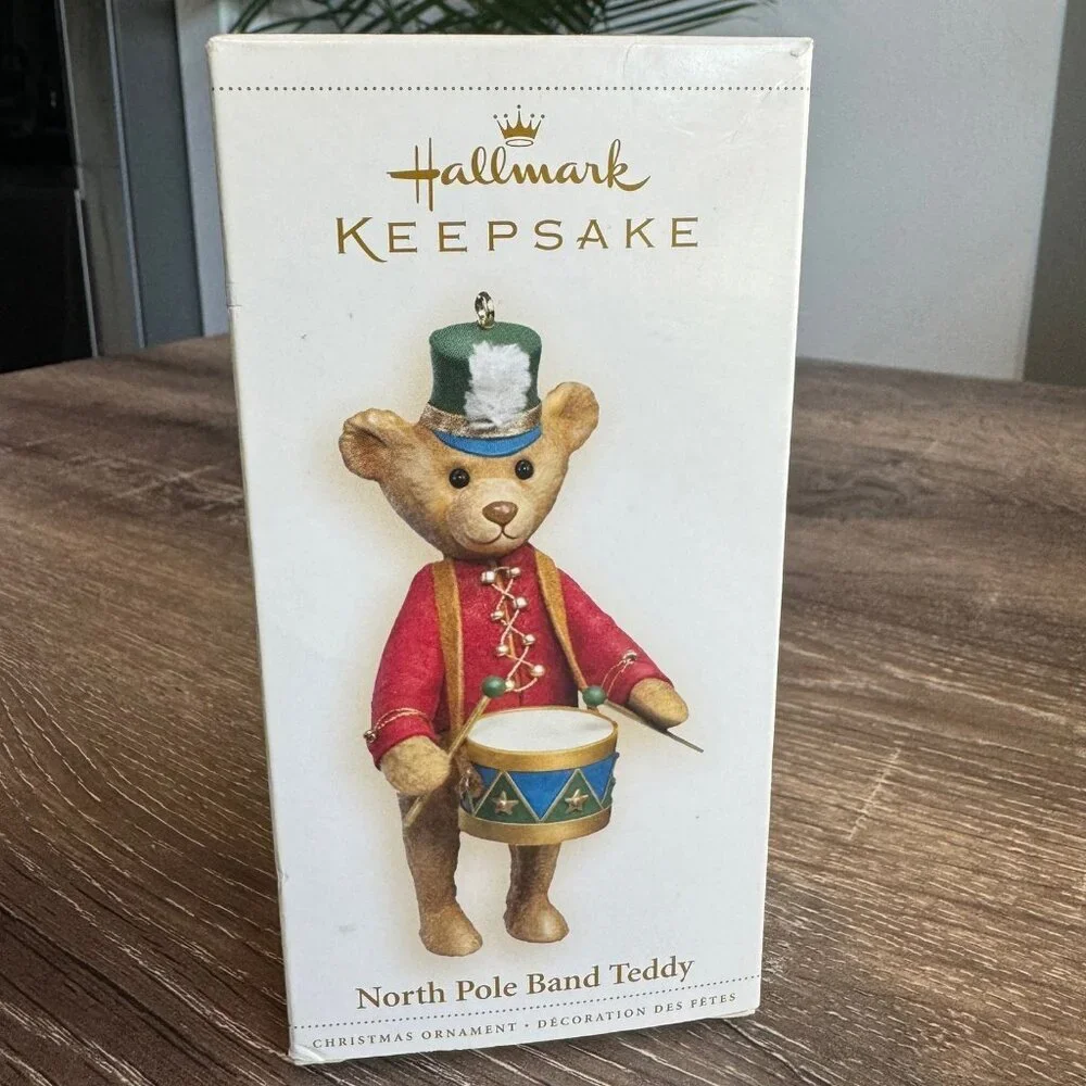 2006 Hallmark Keepsake Ornament North Pole Band Teddy Bear Drum